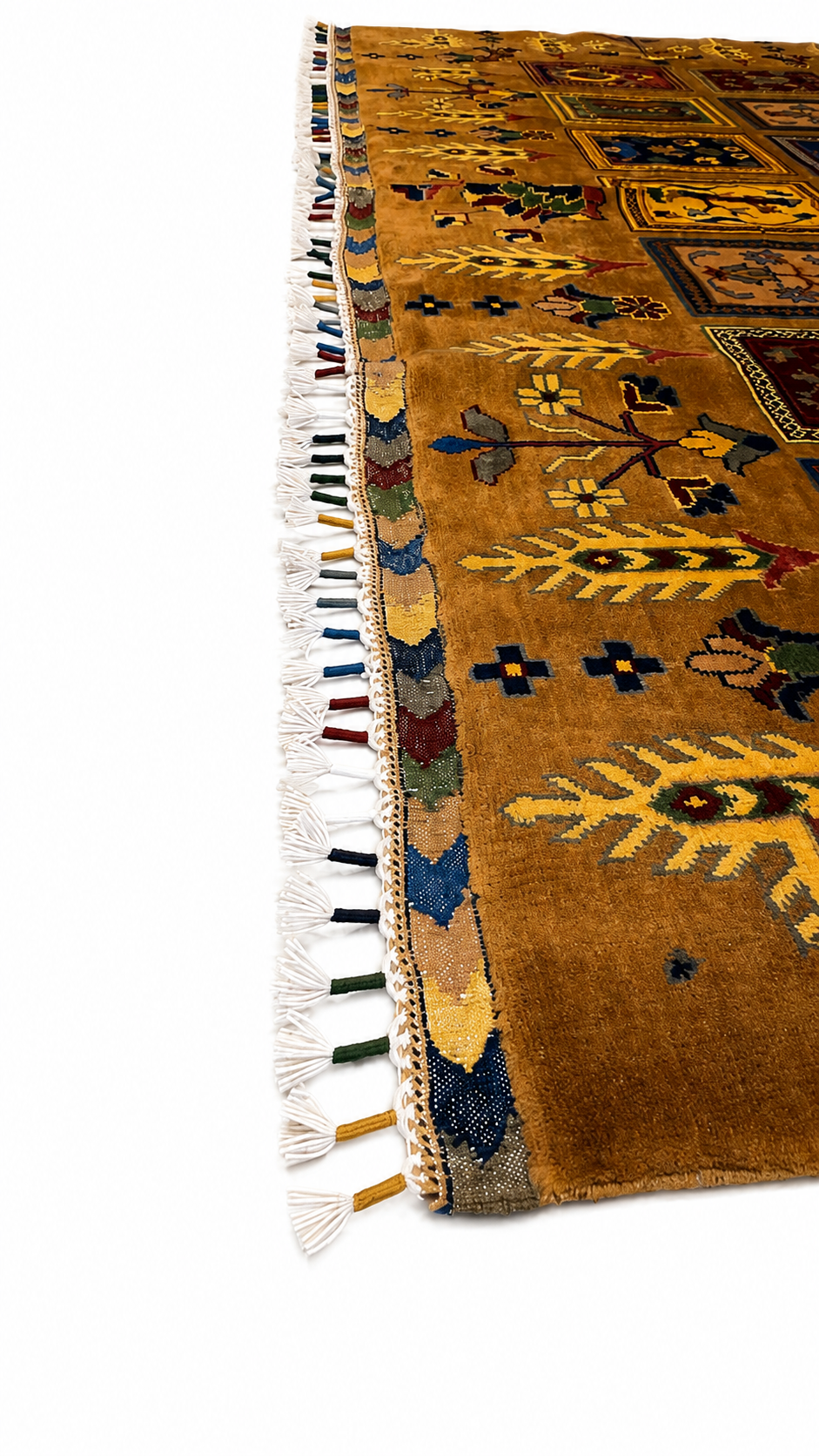 Corner and fringe detail of Belzhiki Afghan carpet – multicolor hand-tied Turkman wool fringe, 40x40 knots per 10cm, woven in Mazar-e-Sharif, Afghanistan by Golden Loom