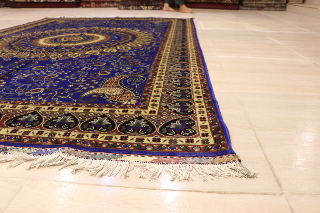 Close-up fringe and design view 
