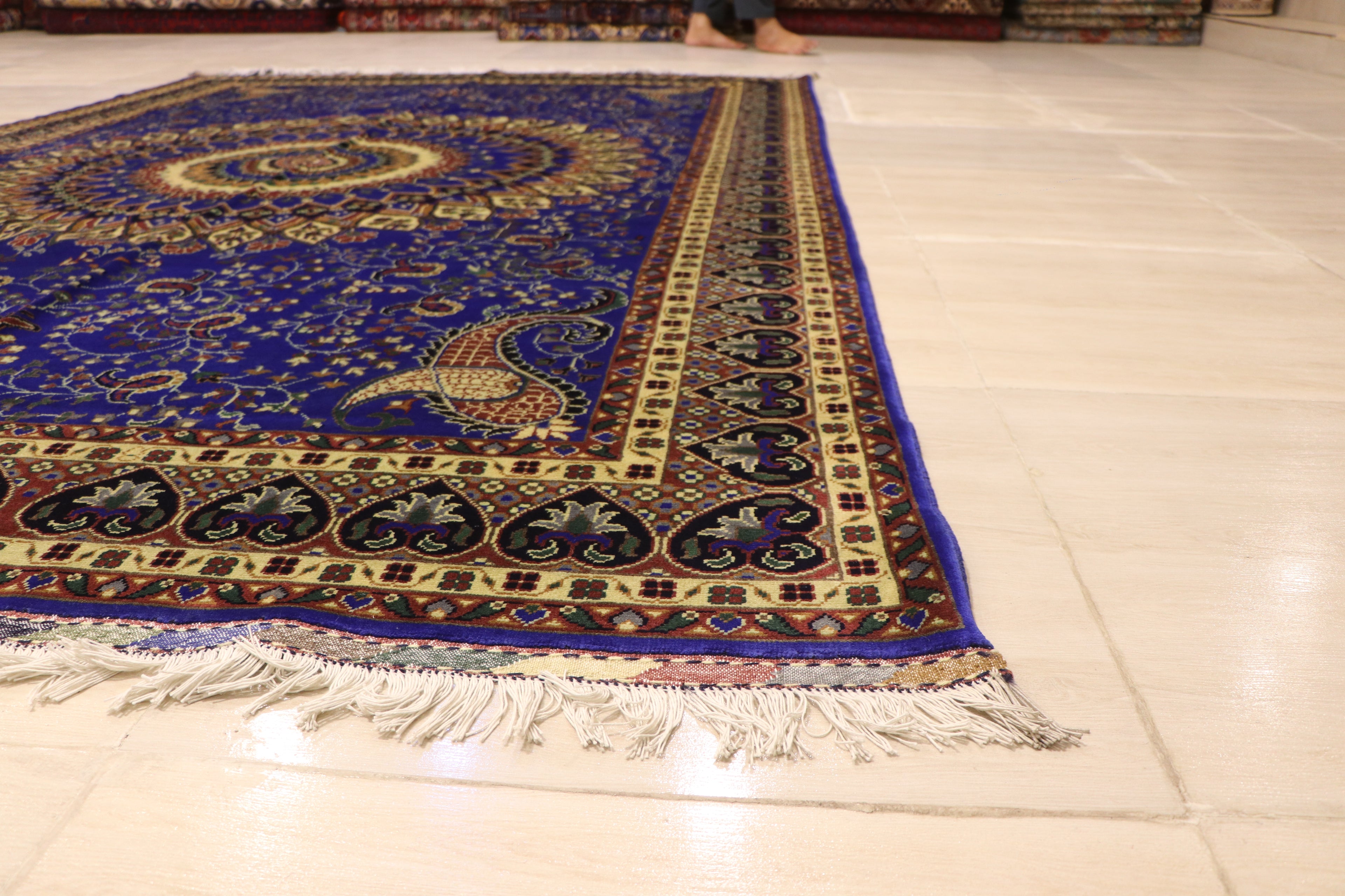 Close-up fringe and design view 