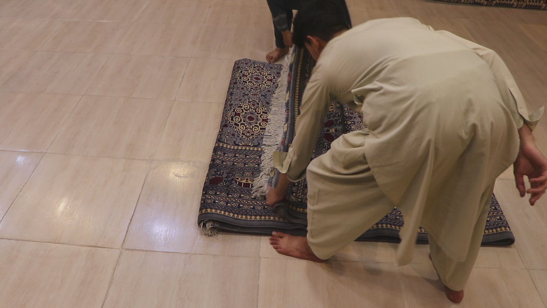 Regional Carpet – Zer Khaki Pattern | Hand-Knotted Afghan Wool